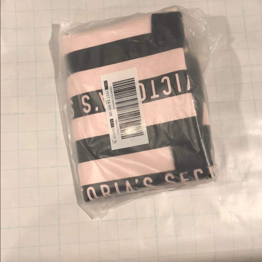 NEW VS TOTE